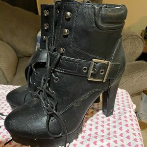 Black Heeled Boots Sz 9.5 BNWT